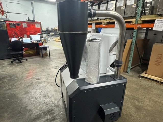 9" x 19" Shini #SG-2348, beside the press granulator with blower & cyclone, 16.9 HP, new, 2026 - Image 2