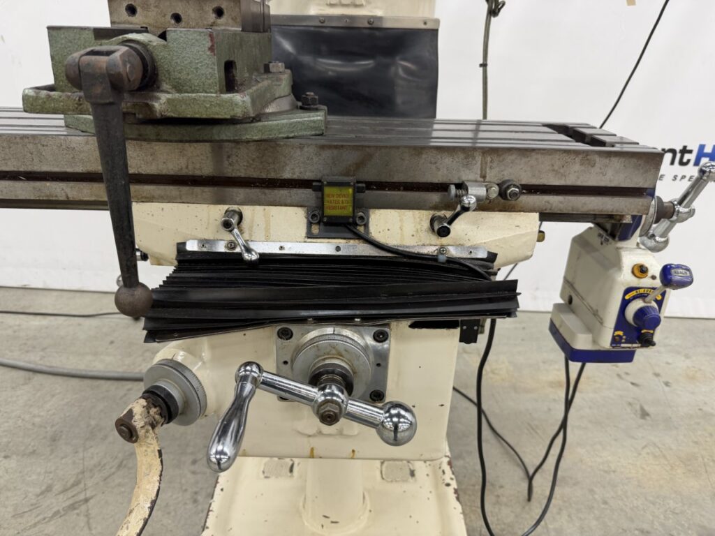Birmingham #BPS-1649, vertical milling machine, 9" x49" table, 3 HP, AcuRite digital read out, power feed - Image 5
