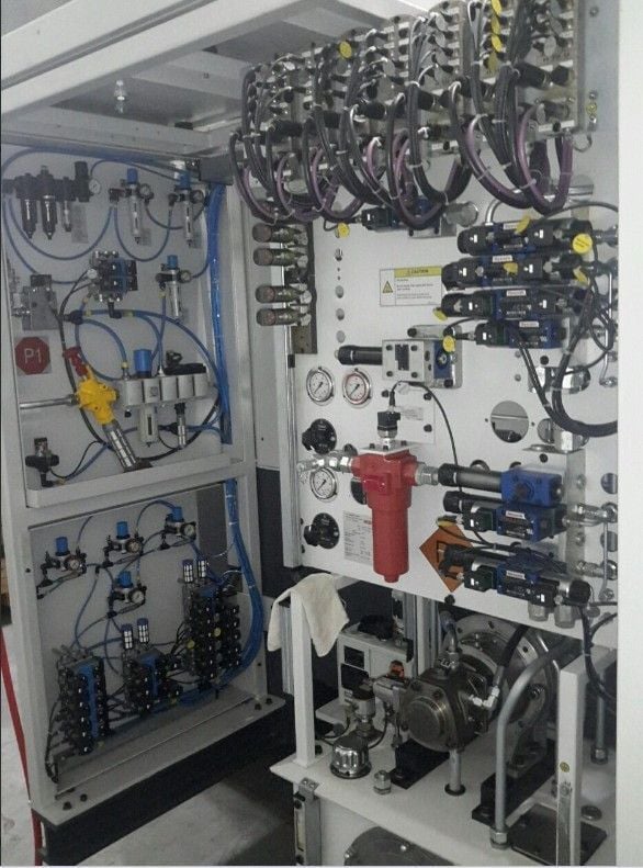 Weisser #Univertor-AS90/400L RT, CNC lathe, 4-Axis, Sinumerik 840D Control, 8" chuck, 2017 - Image 3