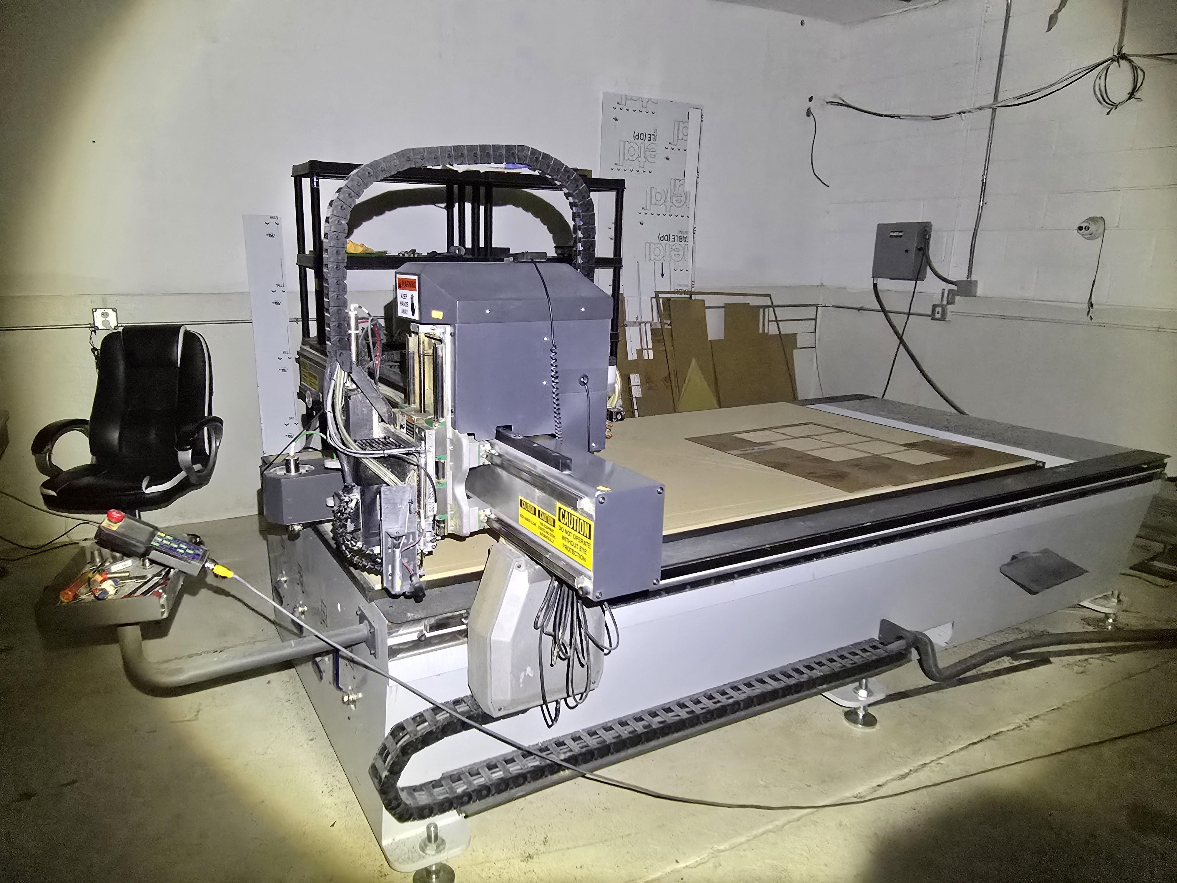 MultiCam #1000-Series, industrial CNC router - Image 1