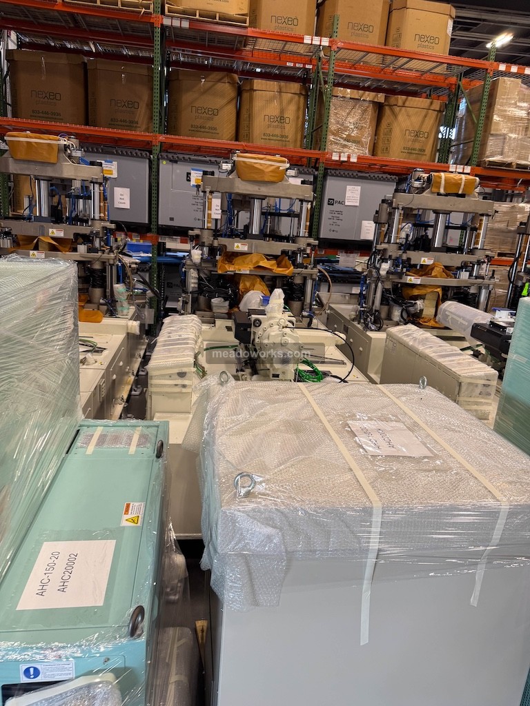 Aoki #AHC-150-20, Blow Molding Machine, 220 Volts, 3PH, 2020, (2 available) - Image 3