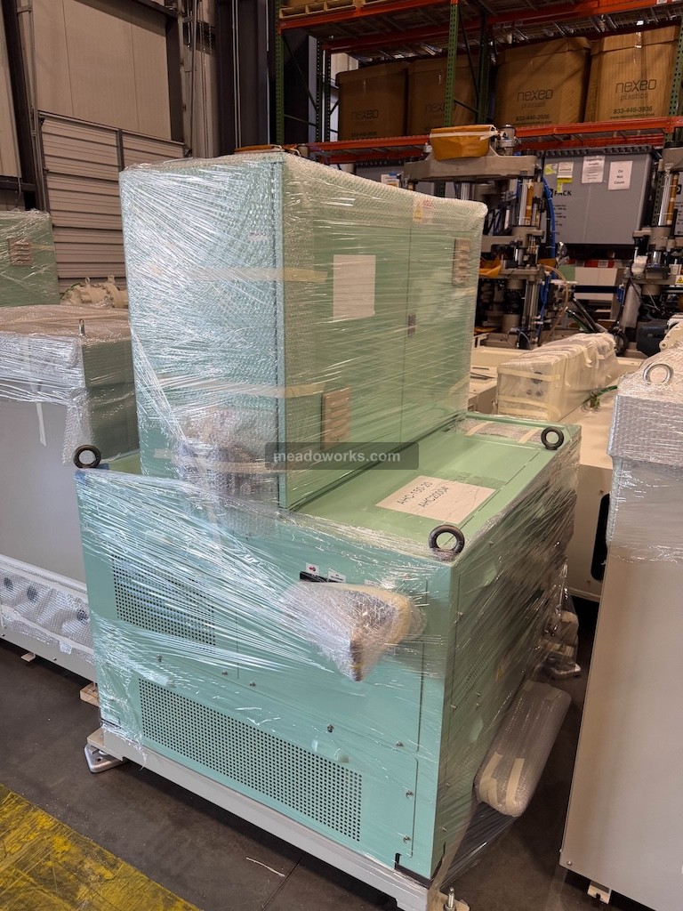Aoki #AHC-150-20, Blow Molding Machine, 220 Volts, 3PH, 2020, (2 available) - Image 6