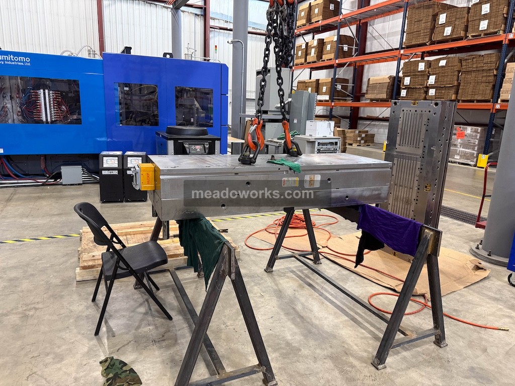 Innovation Mold & Design, Cable Tie Mold, 8 cavity, 48" cable ties, inserts to make 36" cable ties, Husky hot - Image 3