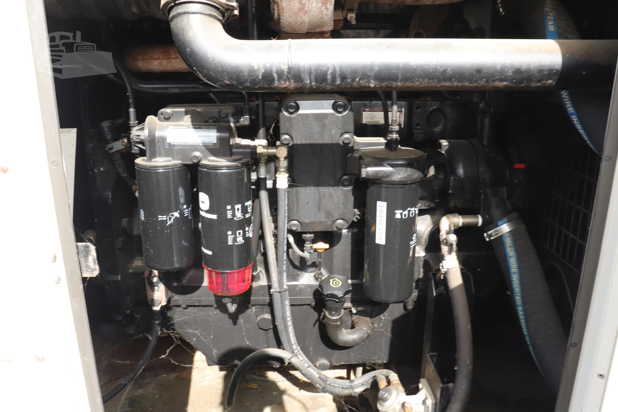 350 KW Baldor #IDLC350-3JU, Diesel Generator Set, 208 Volts, 1800 RPM, 3PH, enclosed, sound attenuated, 656 - Image 7