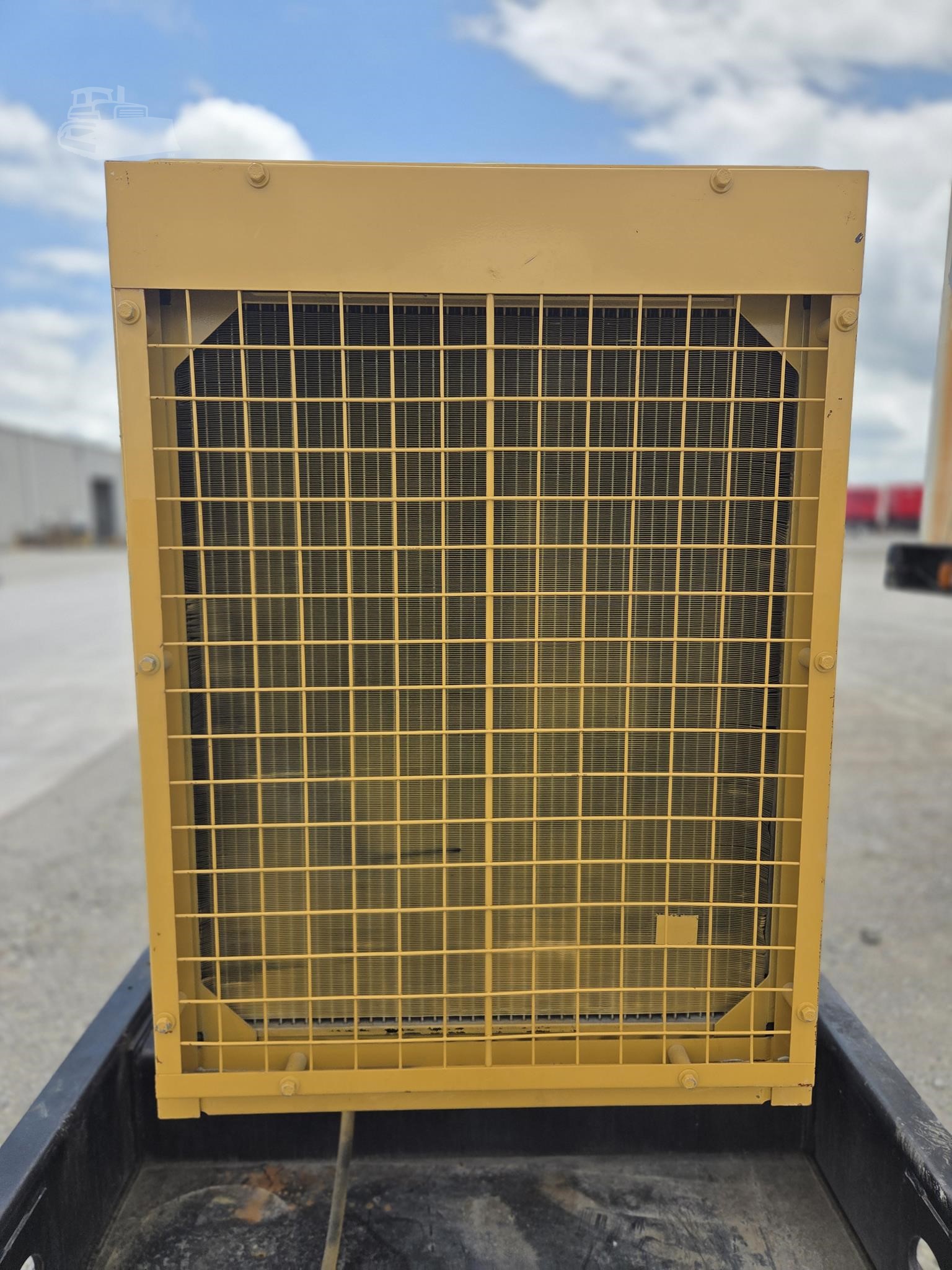 230 KW Caterpillar #3306, Diesel Generator Set, 480 Volts, 362 HP, 3PH, 417 hours, 1997 - Image 8