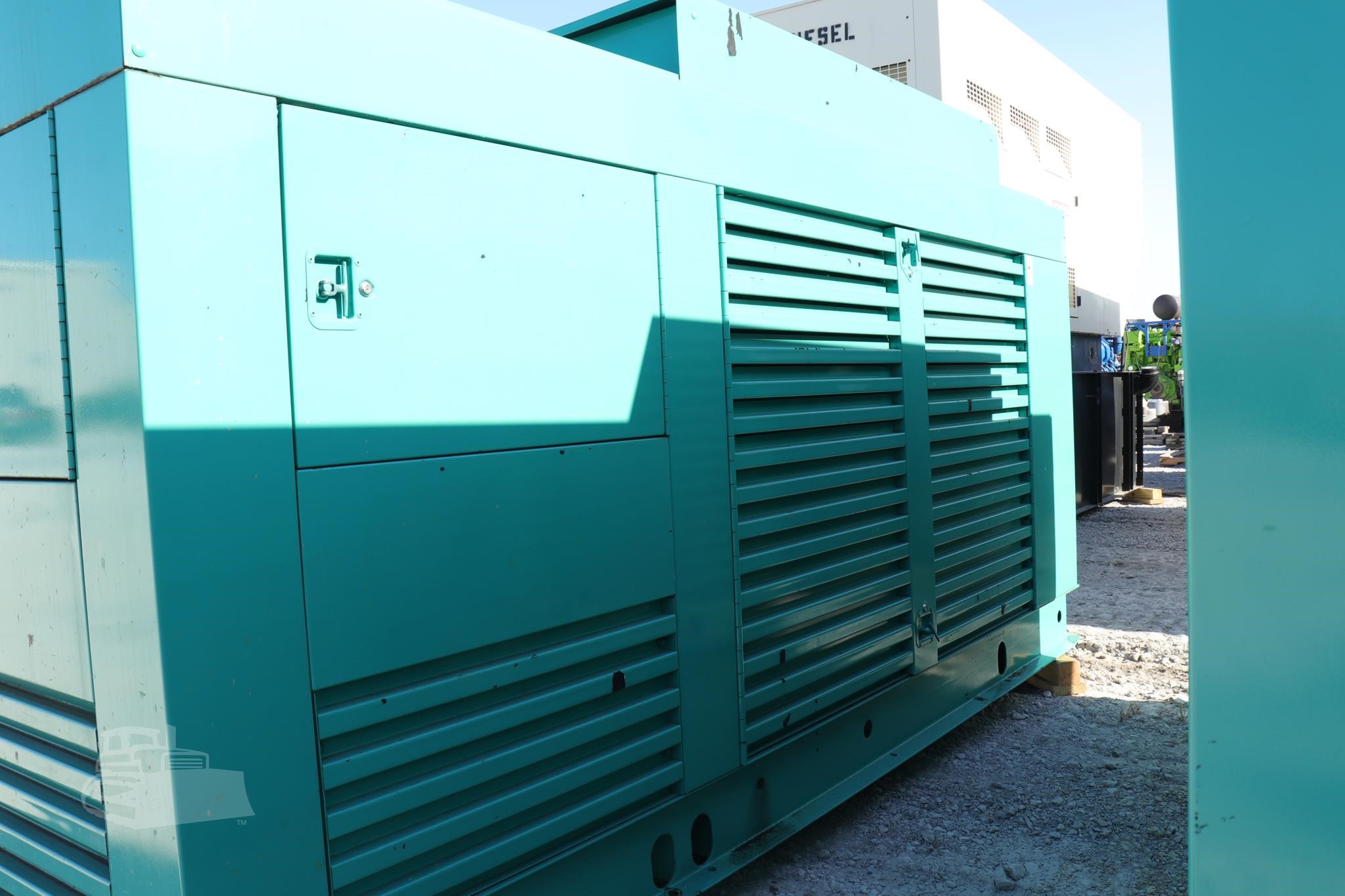 350 KW Cummins #350DFCC, Diesel Generator Set, 480 Volts, NTA-855-G3 engine, 1800 RPM, 3PH, enclosed, 2546 - Image 3