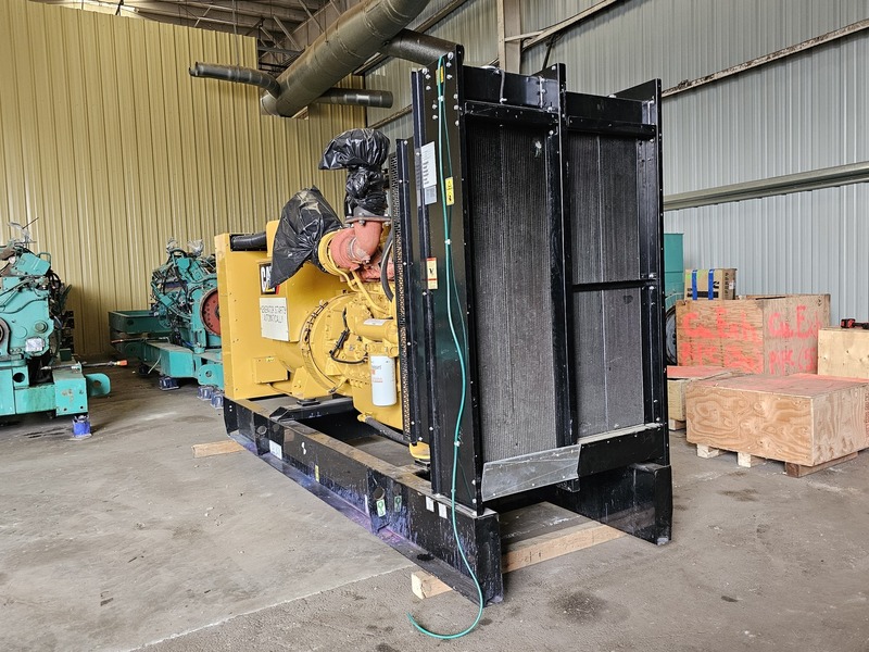 400 KW Caterpillar #LC6, Diesel Generator Set, 600 Volts, 1800 RPM, 536 HP, 600 amp main breaker, EMCP 4.2 - Image 4