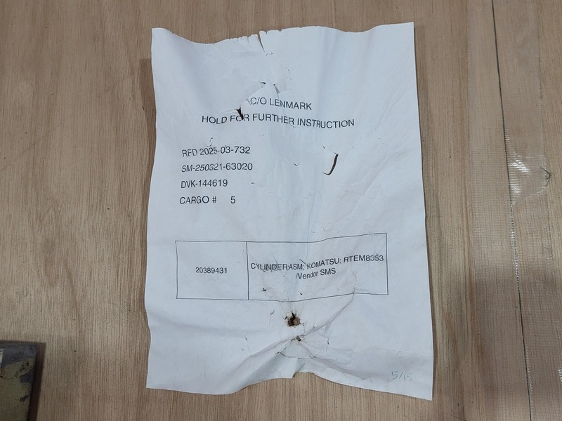 Komatsu #RTEM8353, Hoist Cylinder Assembly, 2022 - Image 2