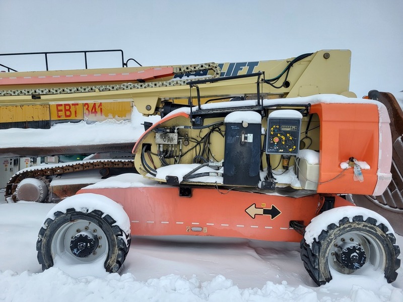 750 lb. JLG #860SJ, Telescopic Boom Lift, 86' platform height, 75' horizontal reach, pneumatic tires, diesel - Image 2