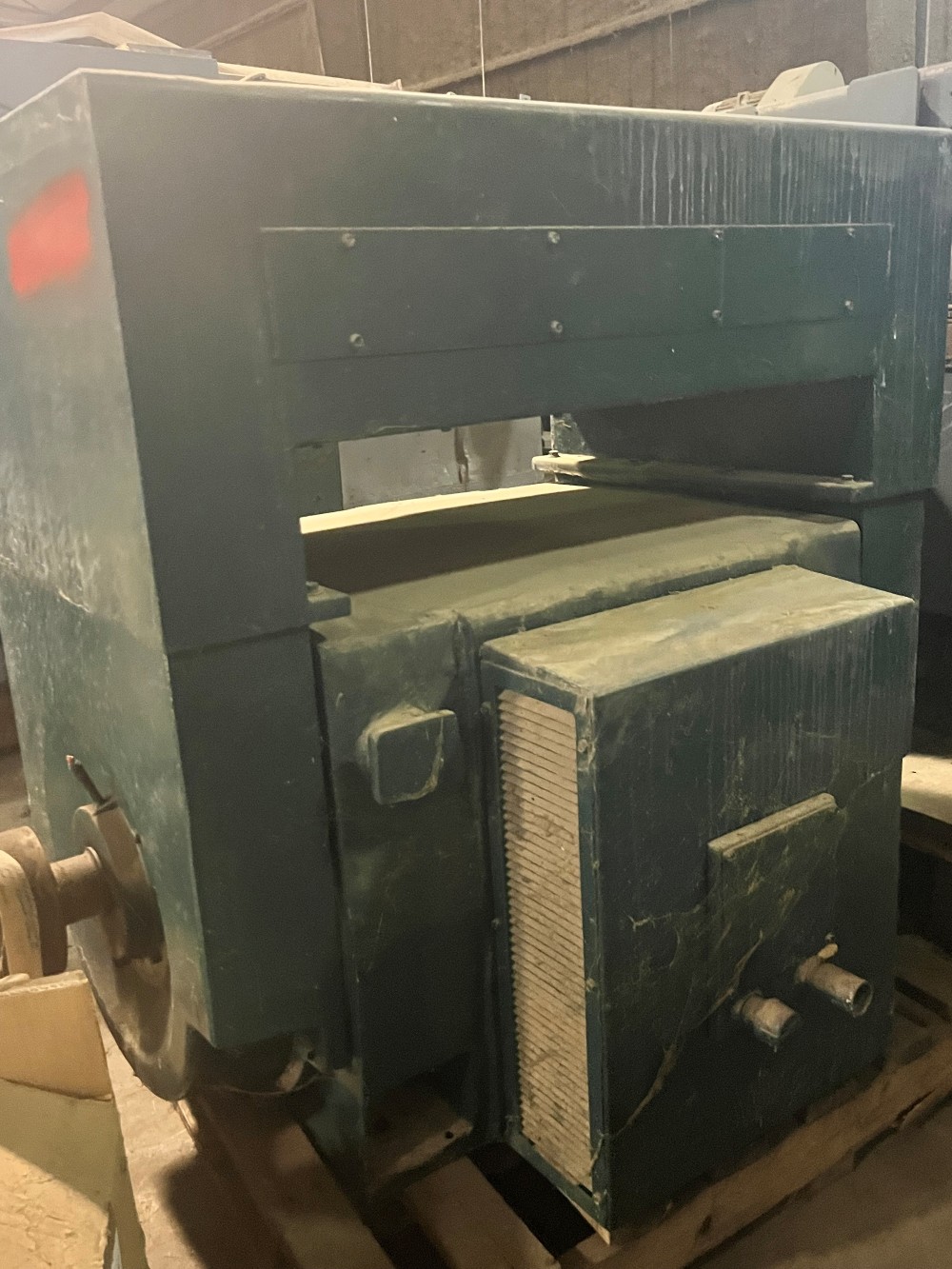250 HP 1200 RPM General Electric, Frame 509Z, BB, 2300 Volts, electrically OK - Image 2