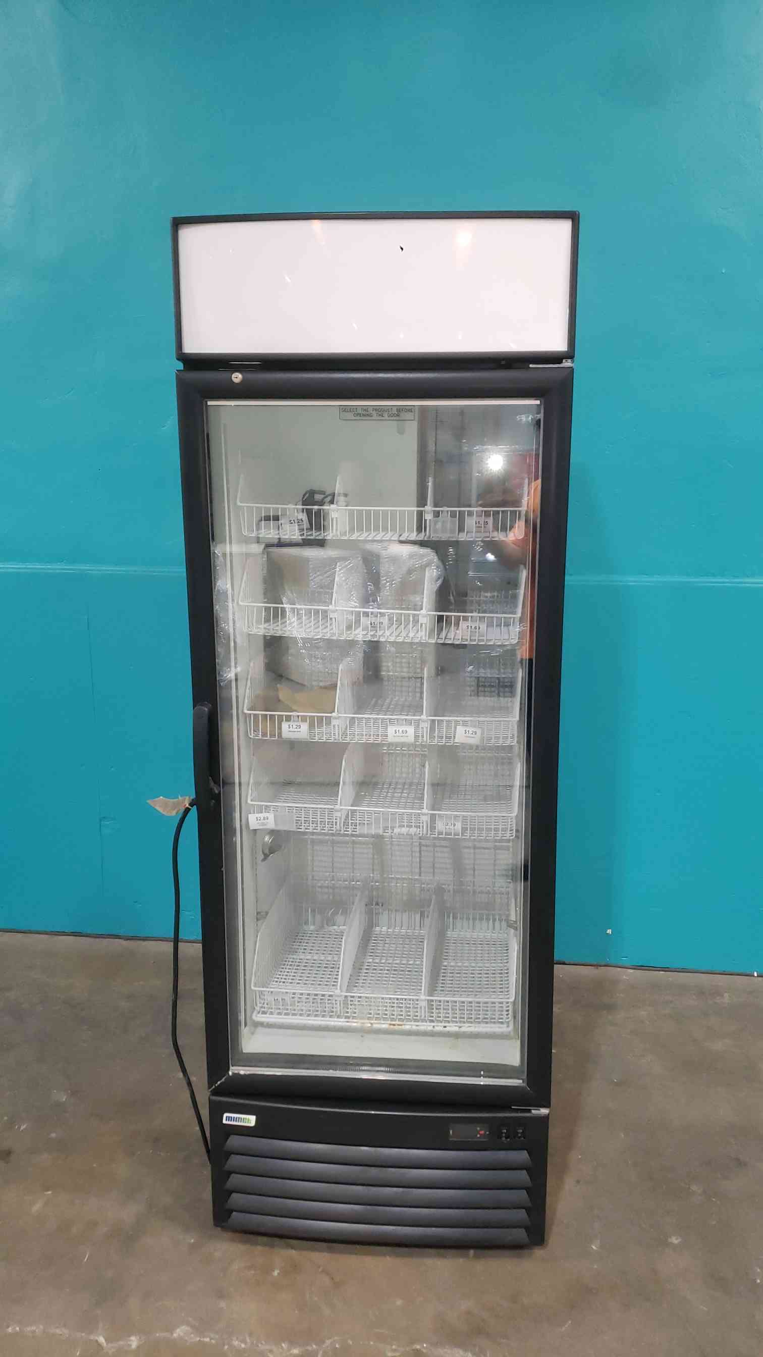 Mimet #VV-168TFN, Commercial Glass Door Display Freezer, 115 V., 7.9 A - Image 1