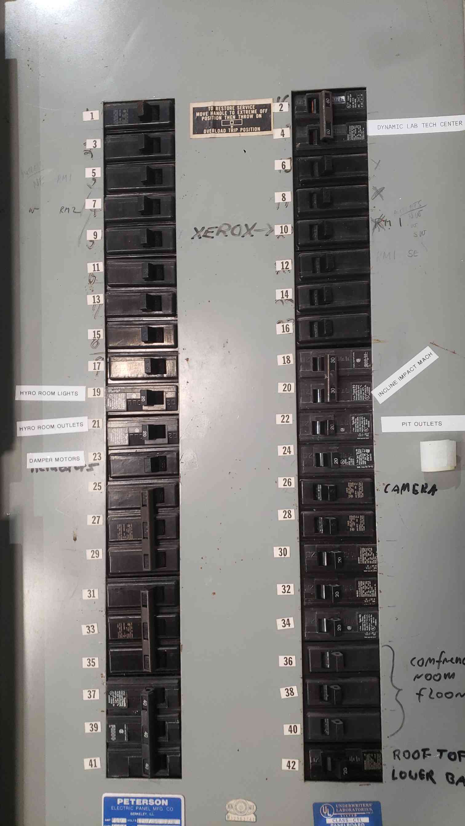 400 Amp. Peterson Electric Panel, Panelboard, 120/208 Volts, 3 Phase, Siemens 60A/40A/30A/20A Breakers - Image 8