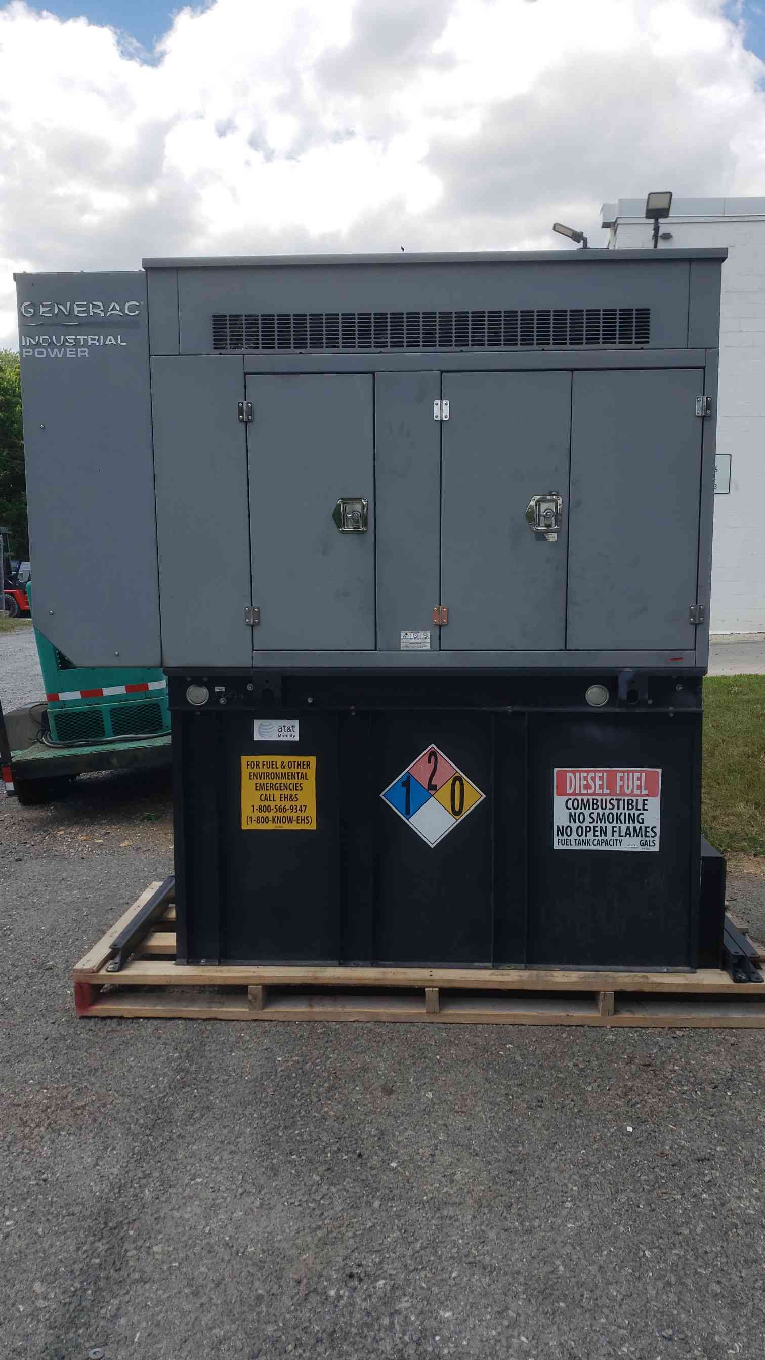 48 KW Generac, Diesel Generator Set, 120/240 Volts, Single Phase, Sound Enclosure, 508 hours - Image 1