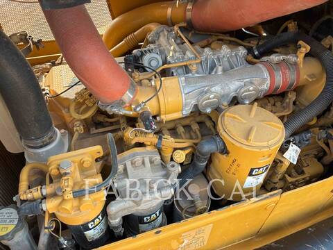 Caterpillar D6K2LGP*, 7383 hours, S/N: RST00726, 2014 - Image 7