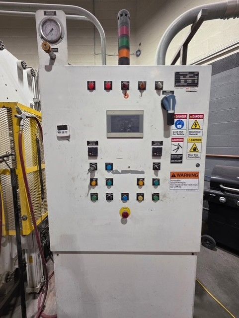 500 Ton, Accudyne #UPS/SS, heated platen compression molding press, 20 stroke, 20" DL, 2015 - Image 7
