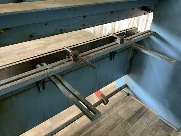 45 Ton, Dreis & Krump #56-A, press brake, 6' overall, 62" between housing, 2" stroke, 6" throat, 1.5 HP, 40 - Image 4