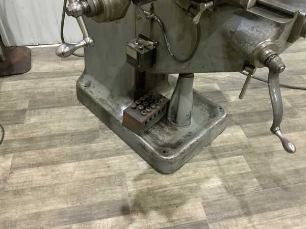 Bridgeport #Series-I, ram type vertical mill, 9" x42" table, 1.5 HP, 1 shot lube, R8 taper - Image 7