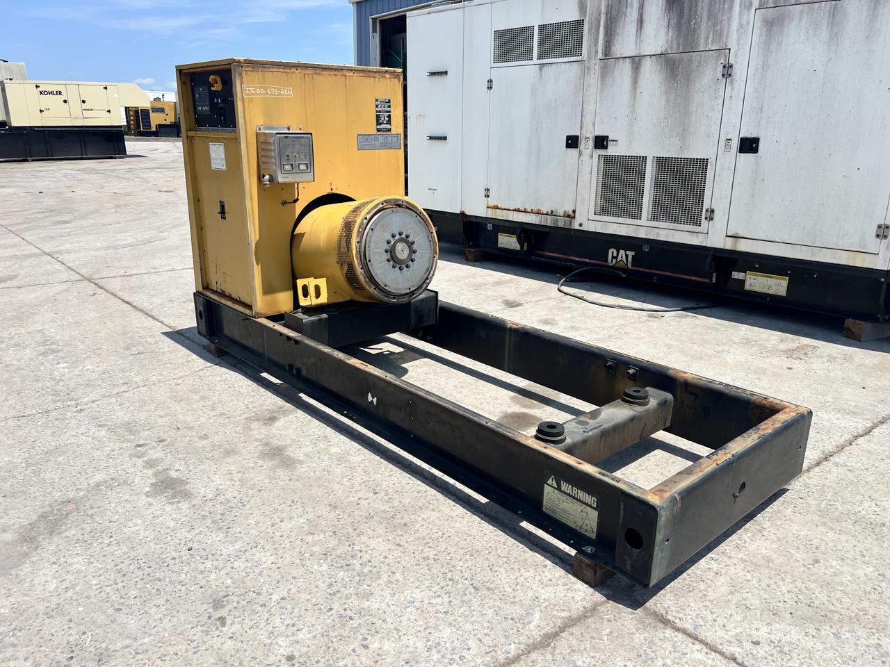 300 KW, 1800 RPM, Caterpillar #SR4, Generator End, 480 Volts, 12 wire, controller, breaker & frame, 3PH, 1550 - Image 2