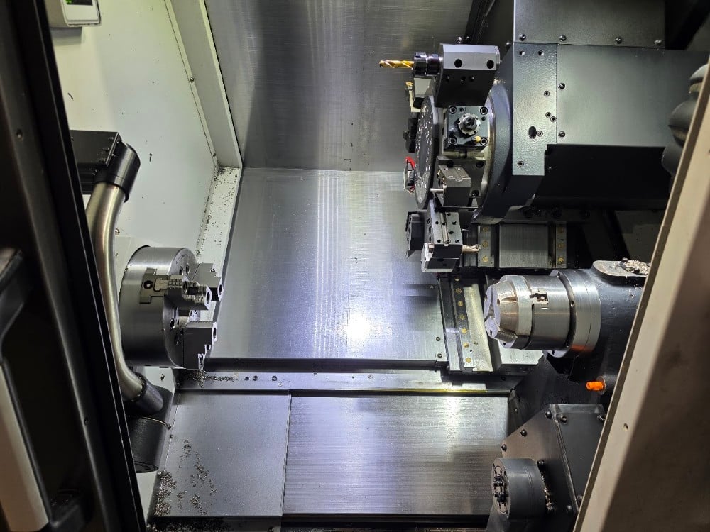 DN Solutions (Doosan) #Lynx-2100LSYB, 23.6" swing, 8" chuck, 2.6" bar, 11.8" dia., 20" lgth, live tool, sub - Image 2