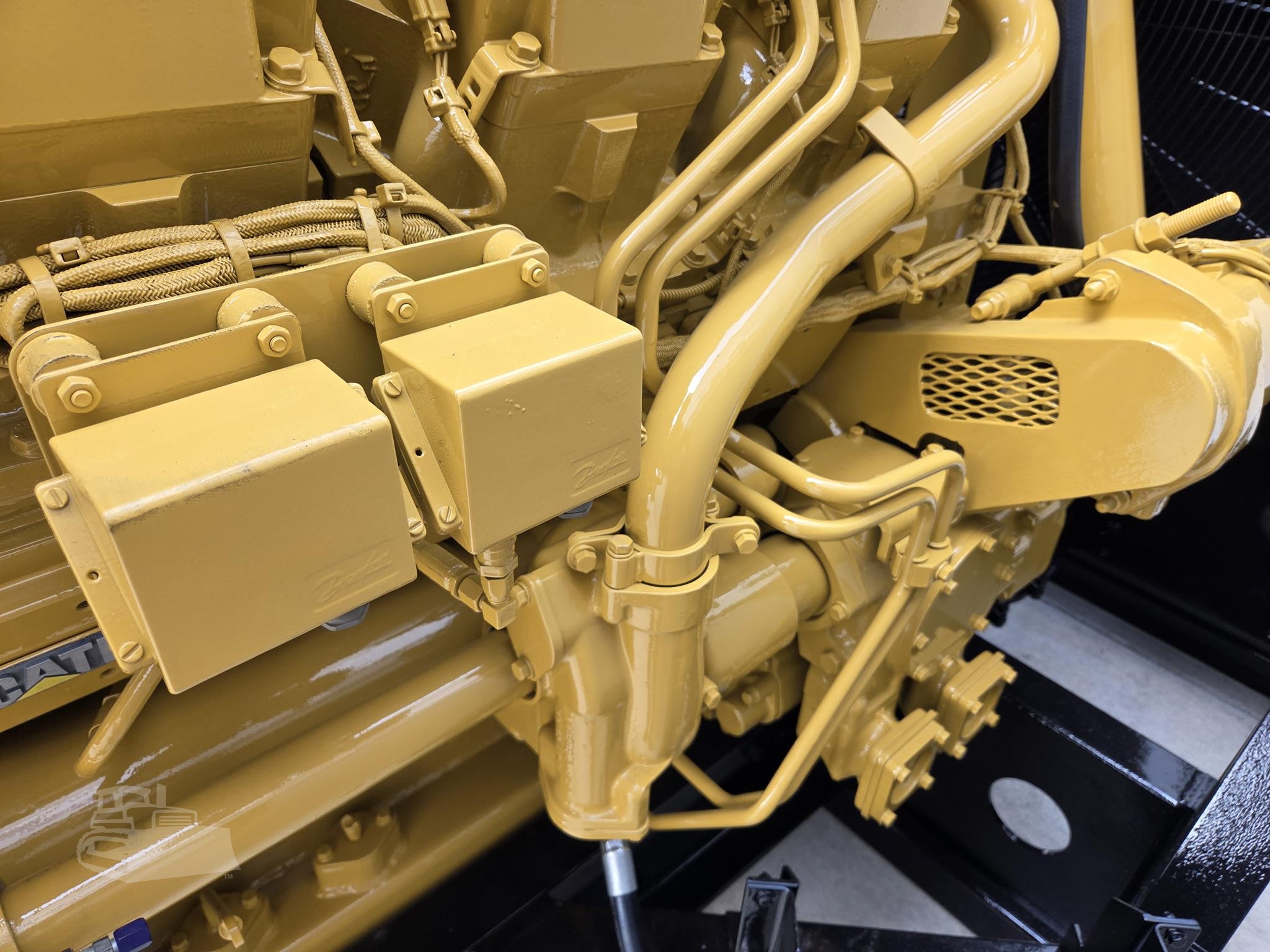 900 HP Caterpillar #3508, power unit, 10097 hours - Image 3