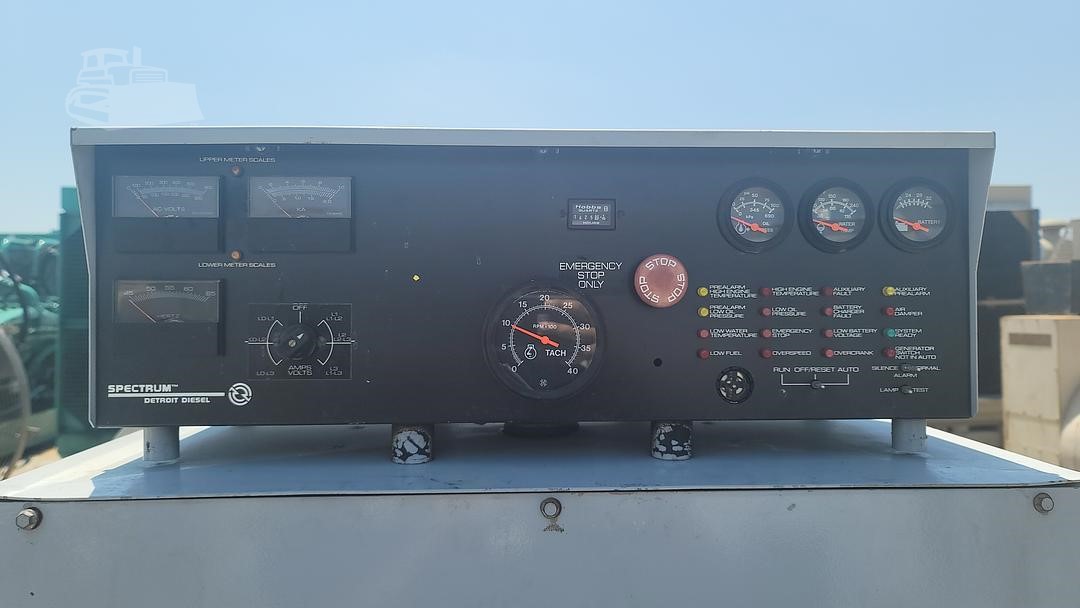 Detroit Diesel #12V71, power unit, skid mounted w/ breaker, 425 hours - Image 3