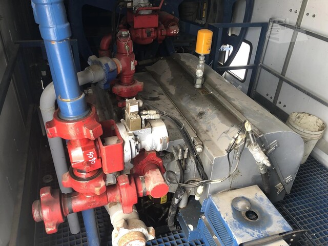 Byron-Jackson #Arctic-Cementer, pump trailer, 400 HP Cummins QSM11, Allison 4700-OFS 7-speed, 2011 - Image 5