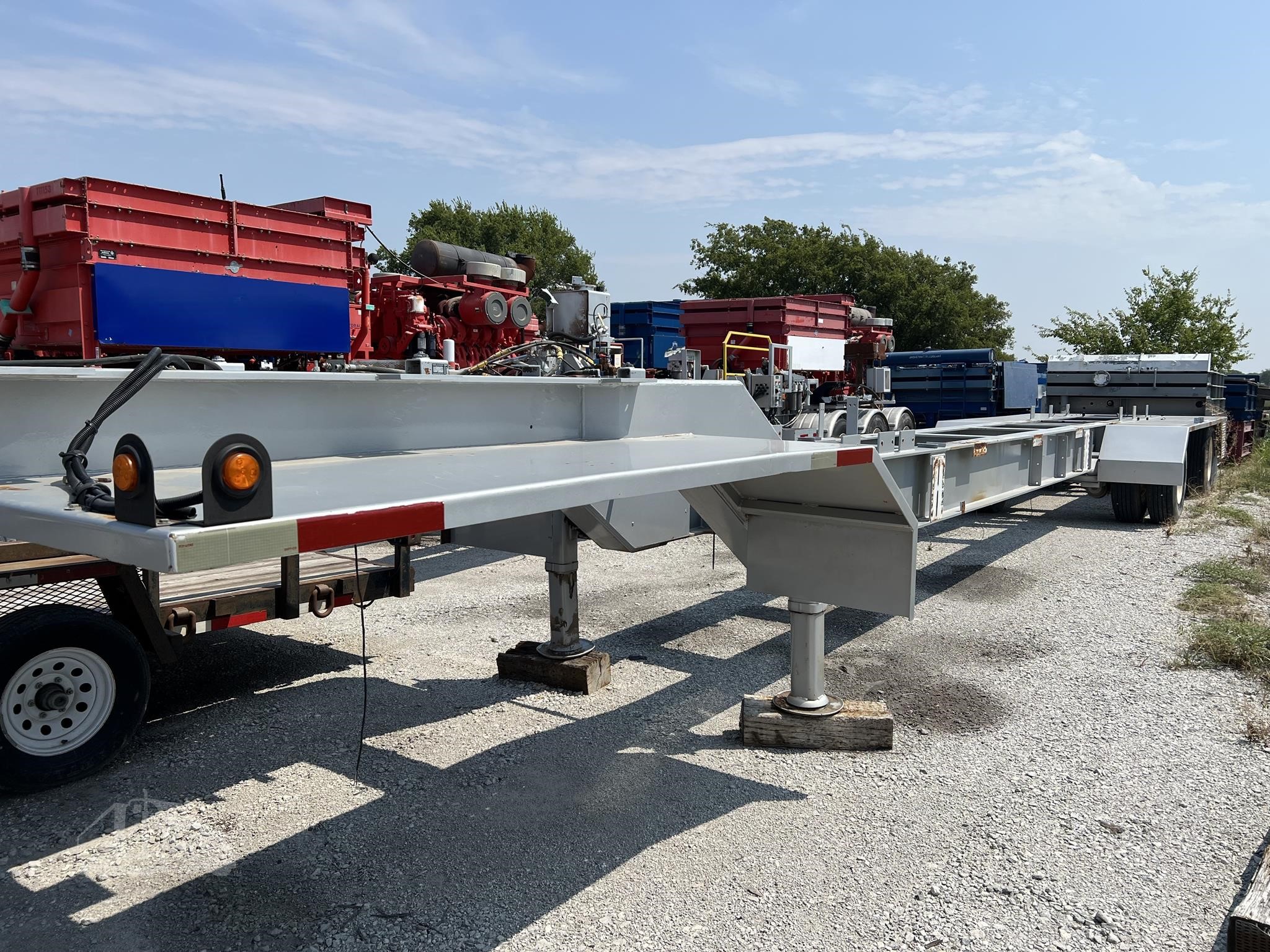Mertz #23030189, 50' I-beam trailer, tandem spread axle, air ride suspension, 98" x 50', 2008 - Image 2