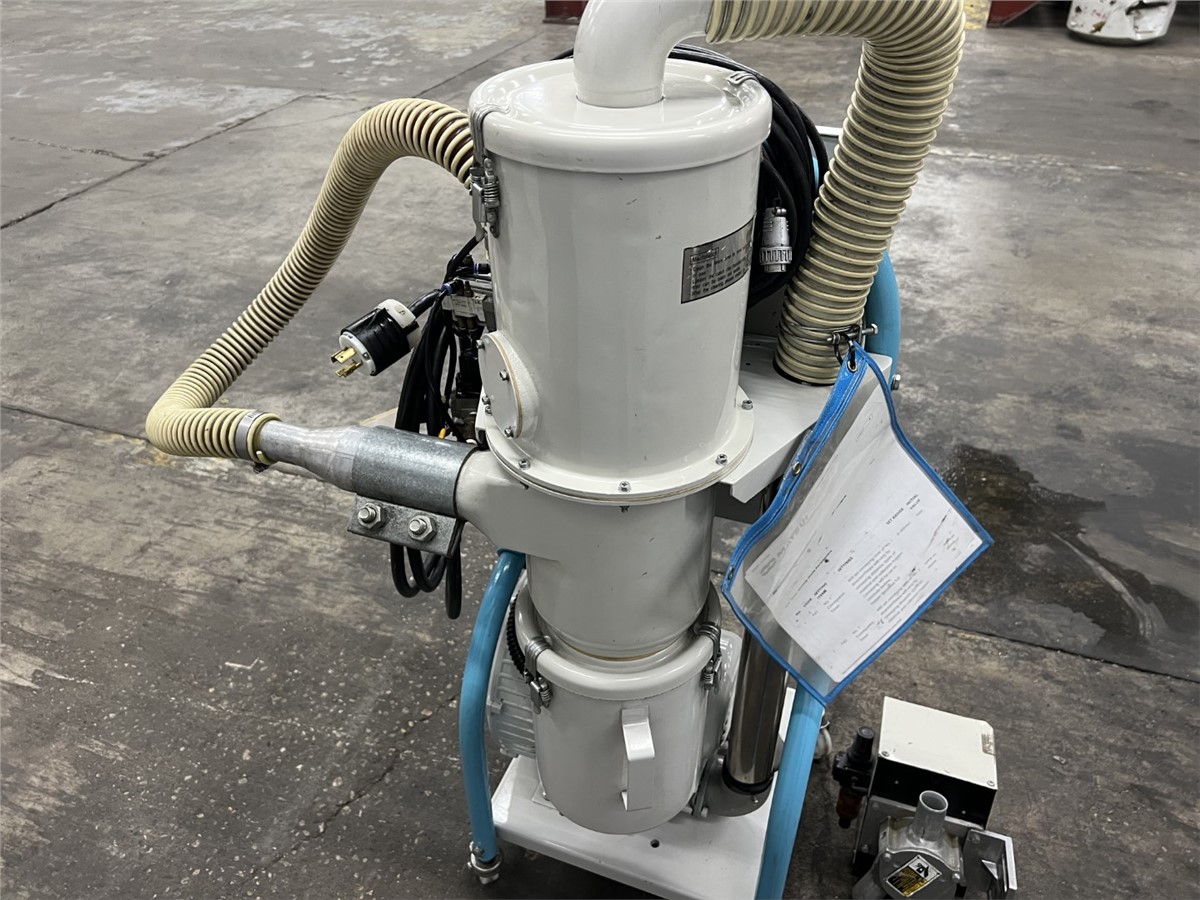 Matsui #JL4-6VL, vacuum loader, 230 V., 10.3 Amp, 24" x 24" x 54", 2011 - Image 3