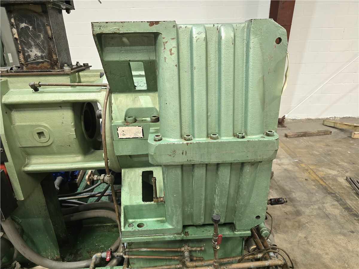 4.5" Davis Standard #45IN45, extruder, 32:1 L/D, 300 HP Marathon AC motor, vented air cooled barrel, 6 - Image 2