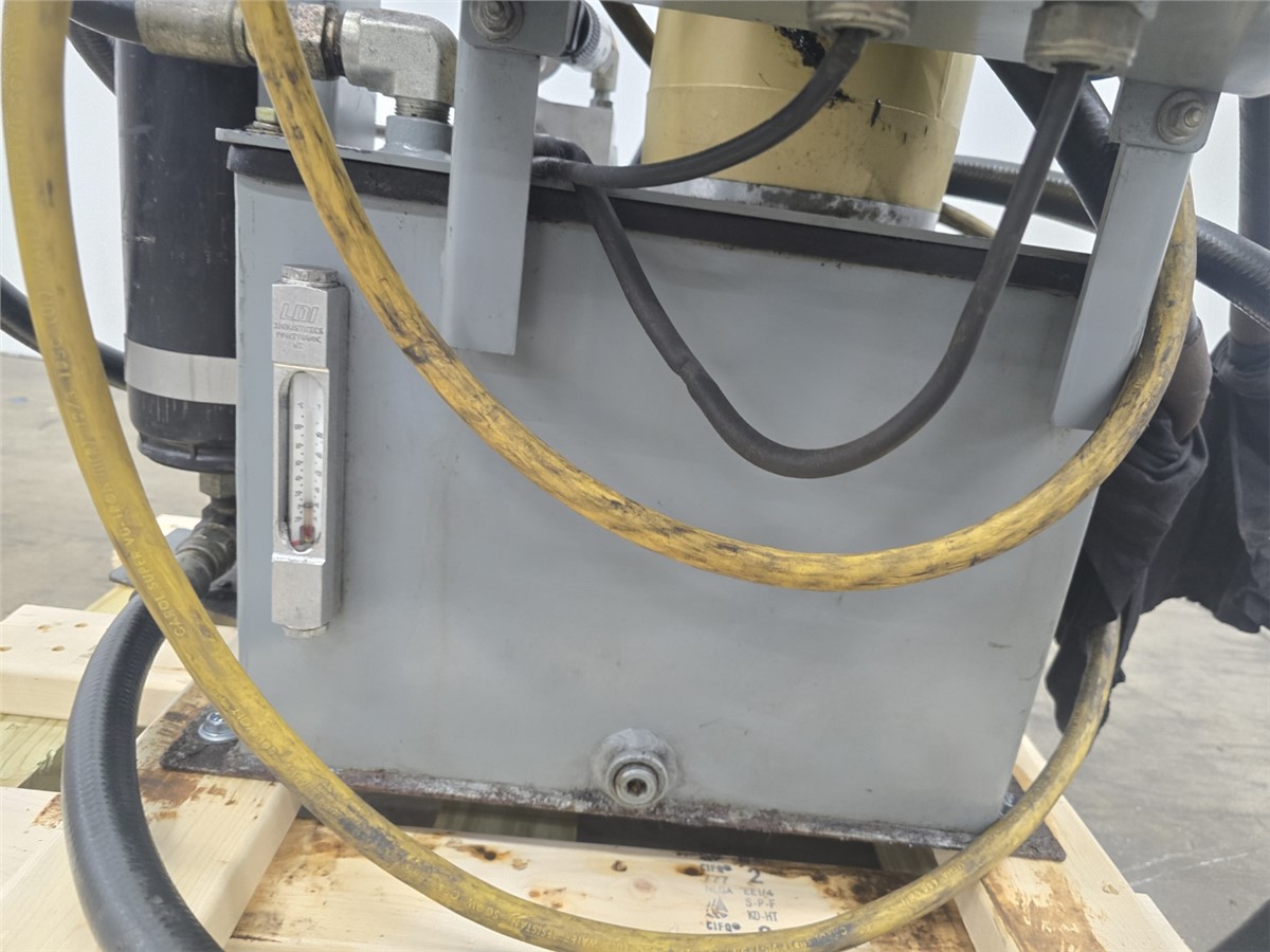2 HP Xaloy, hydraulic power unit, Parker 366 cu. in. piston accumulator, 4,000 PSI, 1,200 PSI precharge, 1755 - Image 6