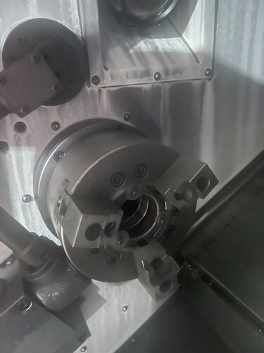 Daewoo Doosan #LYNX-220LC, cnc lathe, 20" swing, 12.6" diameter x 21" L max, 8" chuck, 2.6" bar, 3" bore, 20 - Image 4