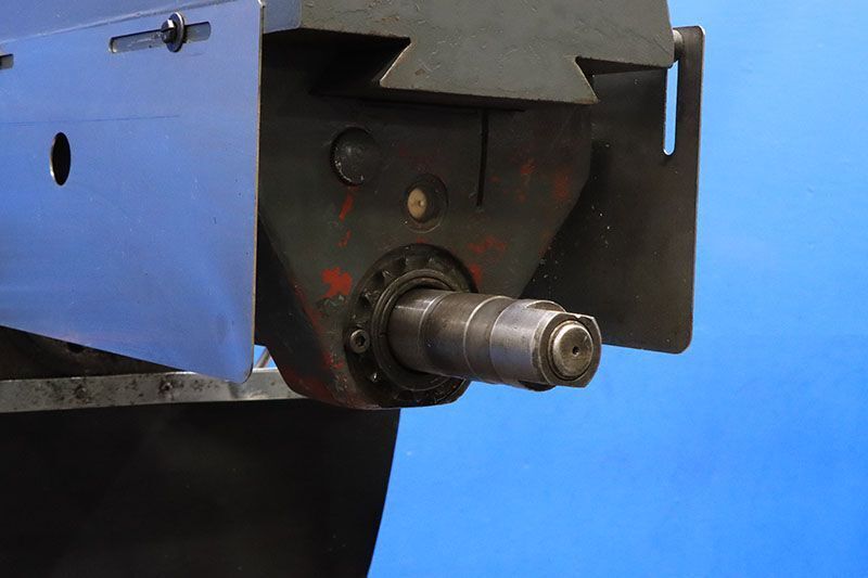 Supermax #YC-2H, Horizontal Mill, 51" x 11" table, 1300 RPM, 5 HP, 1982 - Image 3
