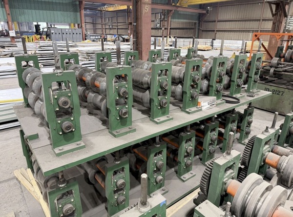14 Stand Bradbury #320, R Panel Roll Forming Line, 80-200 FPM, 60 HP, 2009 - Image 5