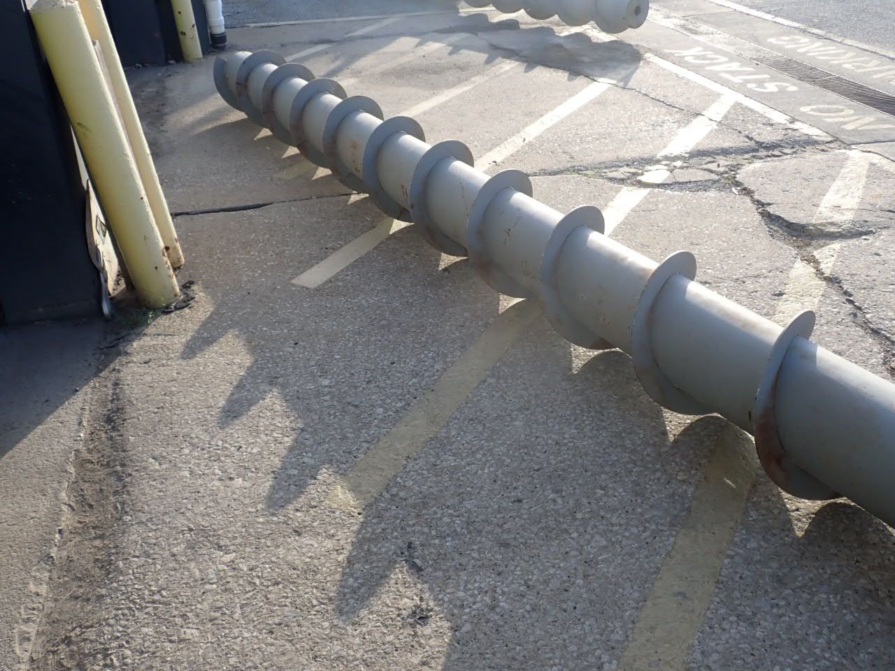 11" Diameter Auger, 236" length - Image 3