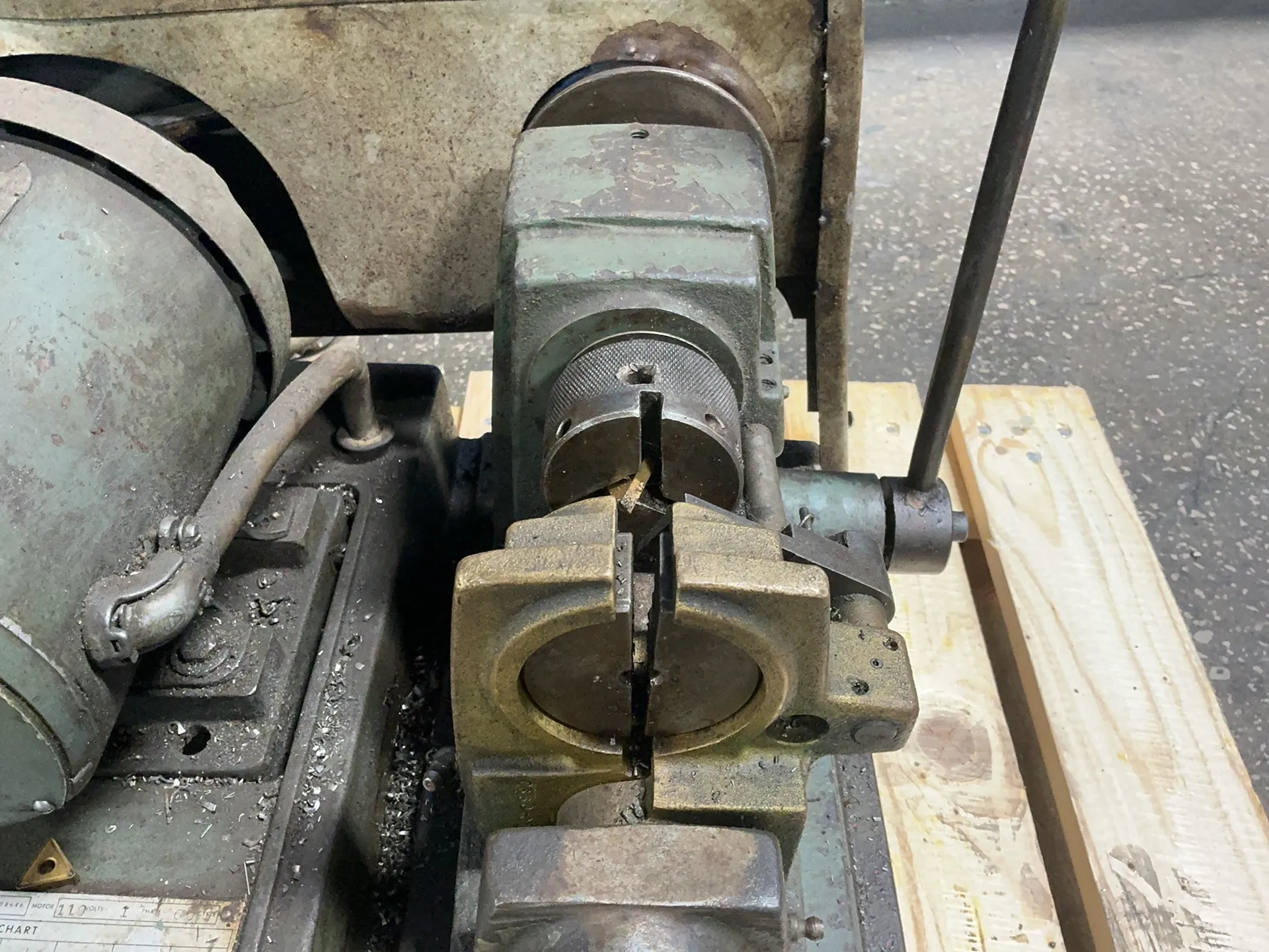 Pines Engineering #660, Deburring Machine, 760-3820 RPM, 110 V., 1PH - Image 3