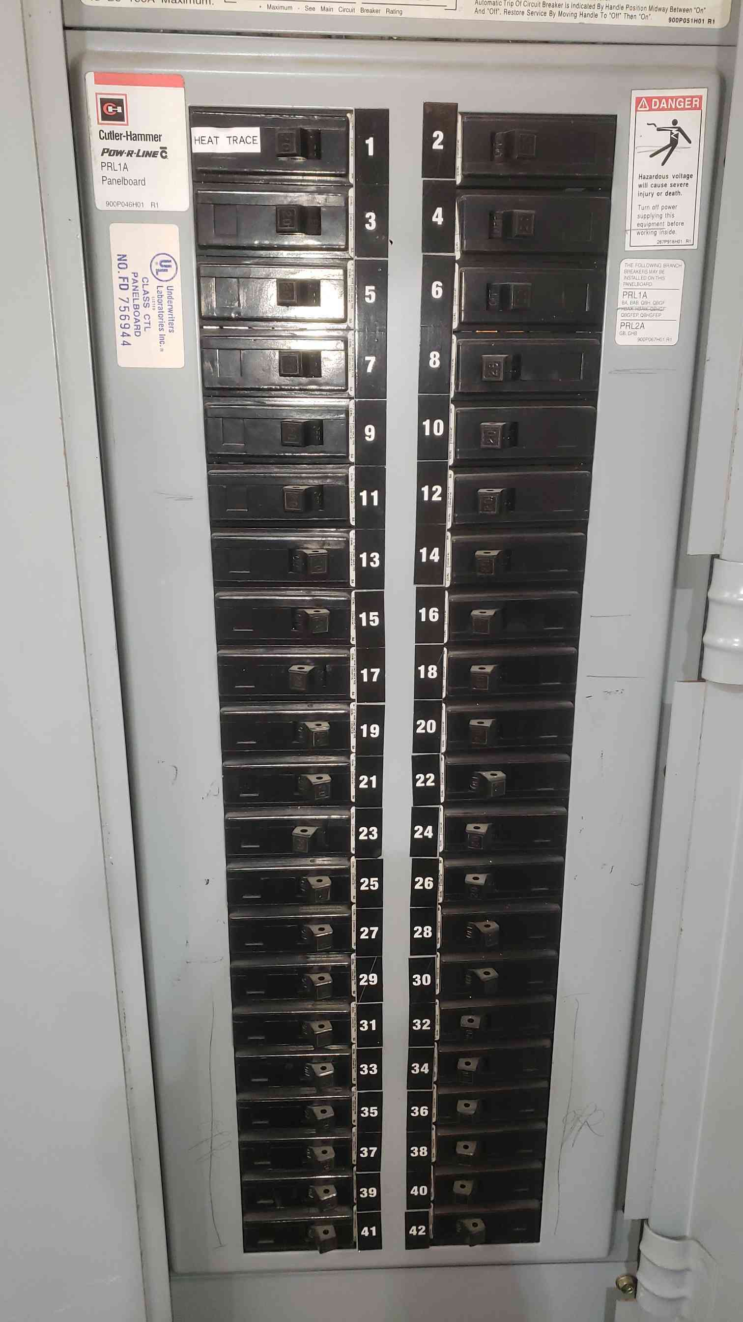 125 Amp. Eaton Cutler-Hammer, PRL1a, YS2048, Panelboard, 3 Phase, Main ED3125W w/ 42x 20A Breakers - Image 4