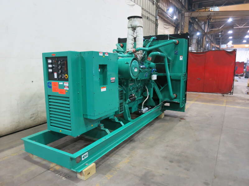 500 KW Cummins #GTA28, Natural gas generator set, 277/480 Volts, 496 hours, 770 HP @ 1800 RPM, weather - Image 2