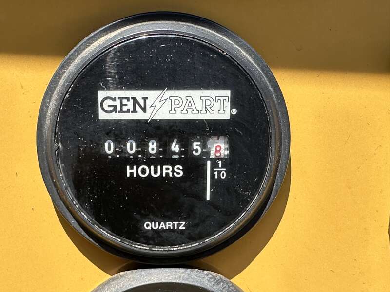 100 KW Olympian #G100F1, Natural gas generator set, 277/480 Volts, 845 hours, 173 HP @ 1800 RPM, Ford - Image 9