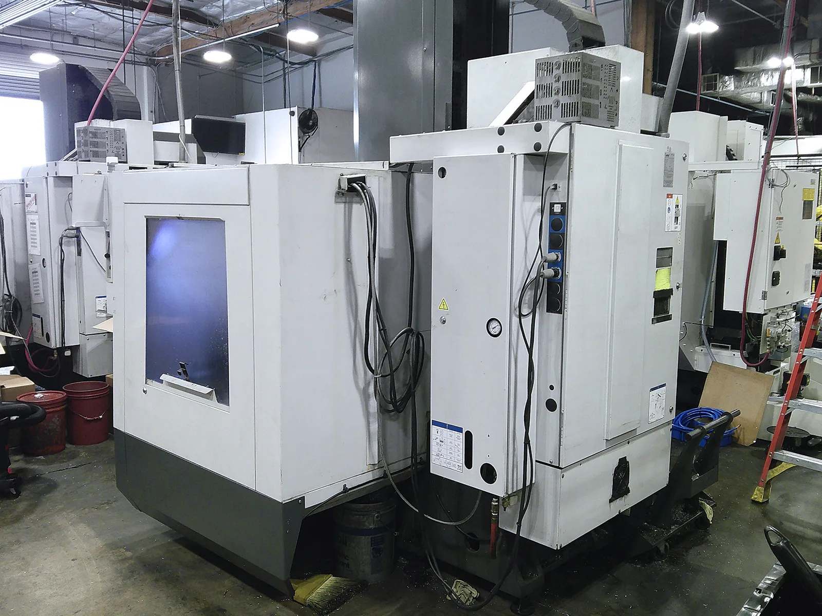 Haas #VF-2SSYT, CNC vertical machining center, 24 automatic tool changer, 30" X, 20" Y, 20" Z, 12000 RPM, CAT - Image 10