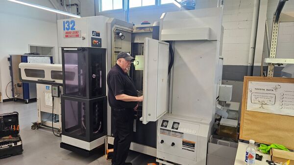 Mori Seiki #NT-1000-SZ, CNC mill/turn center, 14.5" turning diameter, 16.6" length, 2" bar, 38 ATC, 12000 - Image 3