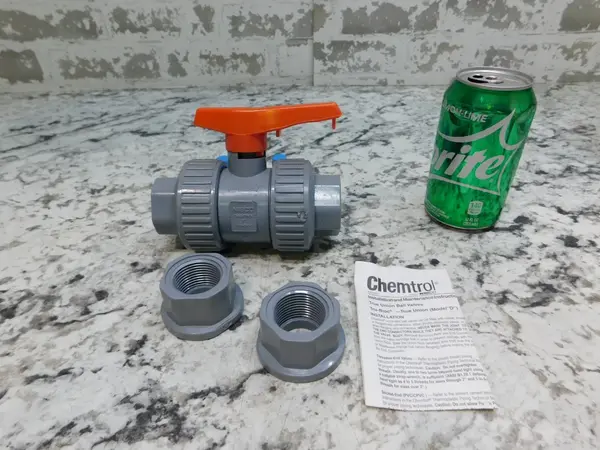 1" Chemtrol #U51TB-V, Tru-Bloc true union inline ball valve, Corzan CPVC/FKM, SOC/THD, Sch 80, NEW (3 - Image 4