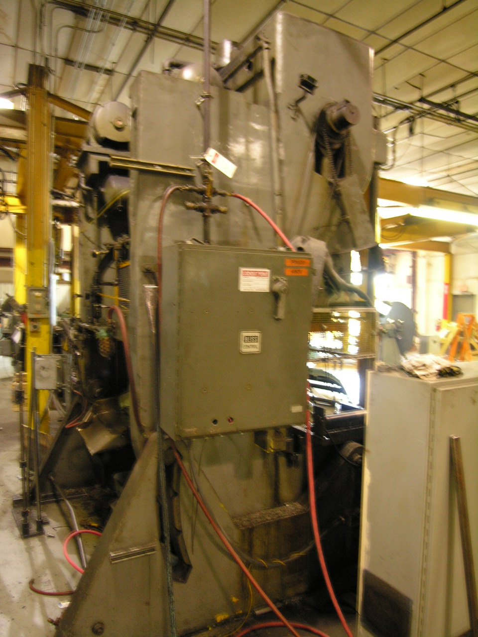 100 Ton, Bliss, double crank gap press, 6" stroke, 17" Shut Height, 40 SPM,air clutch & brake - Image 8