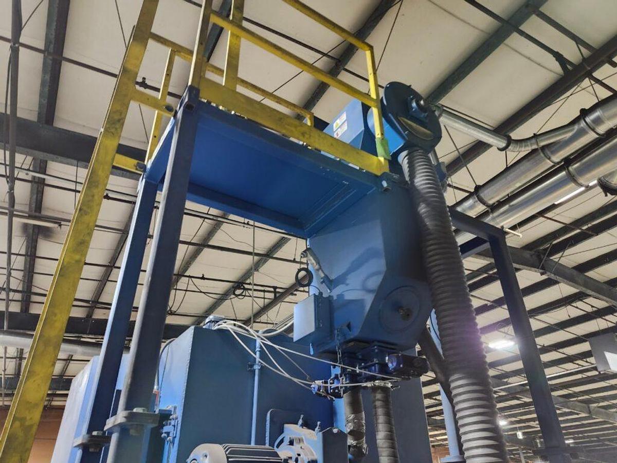 Wheelabrator, Spinner Hanger Blast Machine, 34 HP blast wheel, dust collector, reclaim elevator - Image 8