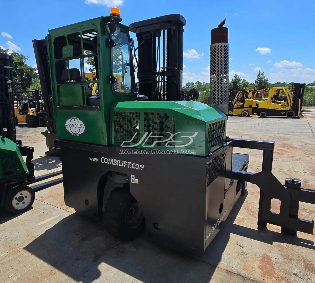 6000 lb. Combilift #C6000, Multi-Directional Forklift, 224" lift height, 98" lowered mast height, 72" forks - Image 4