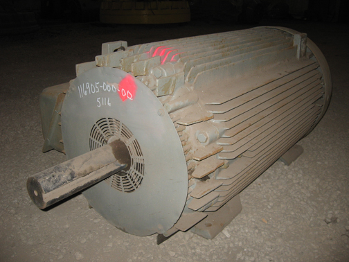 300 HP 1200 RPM General Electric, Frame 5011L, TEFC, 2300 Volts - Image 1