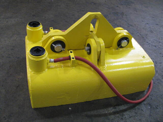 26" x 40", Rectangular Lifting Magnet, 230 V. (R) - Image 1