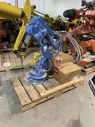 Adept, Viper S1700, 6-Axis Articulated Robot, 6 Kg Payload, 1915 mm Reach, PA4 Controller, 2010 - Image 1