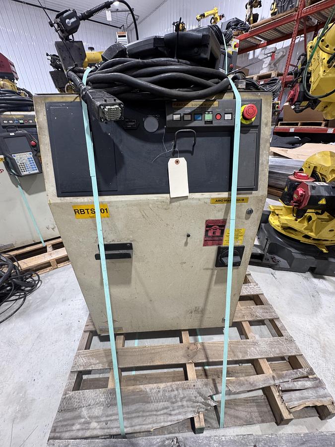 Fanuc, ArcMate 100iB, 6-Axis Articulated Robot, 6 Kg Payload, 1373 mm Reach, RJ3iB Controller, 2010 - Image 2