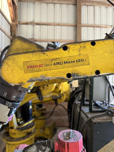 Fanuc, ArcMate 120I, 6-Axis Articulated Robot, 16 Kg Payload, 1542 mm Reach, RJ3 Controller, 2000 (2 - Image 2