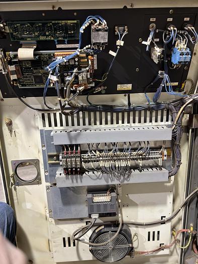 Fanuc, R-2000iA/165F, 6-Axis Articulated Robot, 165 Kg Payload, 2650 mm Reach, 2003 - Image 8